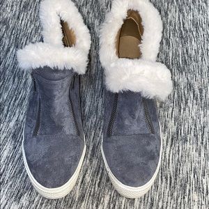 Wedge shoes